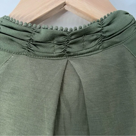 Anthropologie TINY Floral Embroidered Green Top NWT - Picture 4 of 7